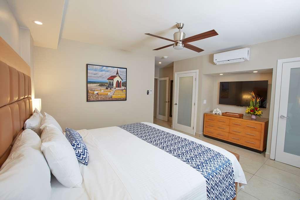 Divi Dutch Village Beach Resort Palm Beach Chambre photo