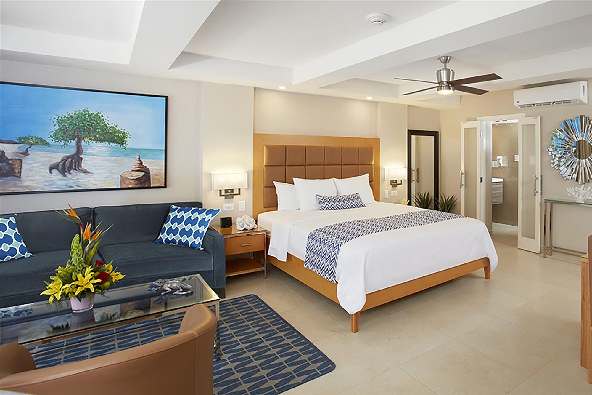 Divi Dutch Village Beach Resort Palm Beach Extérieur photo