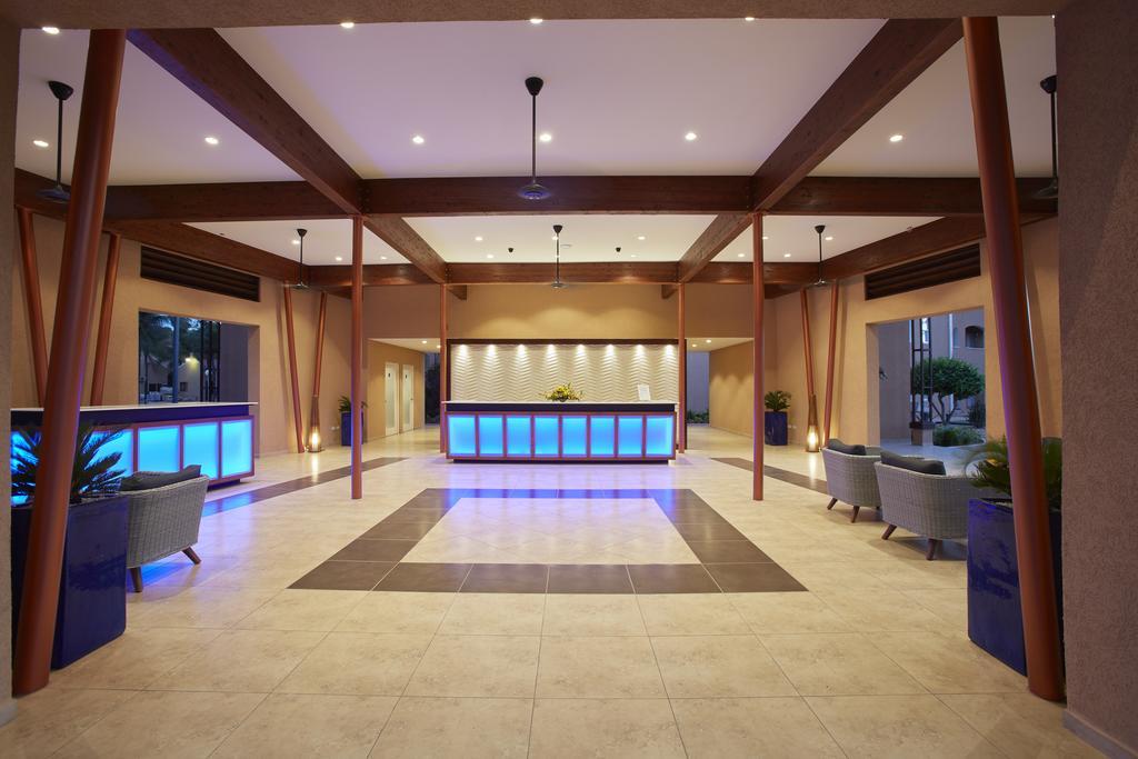 Divi Dutch Village Beach Resort Palm Beach Extérieur photo
