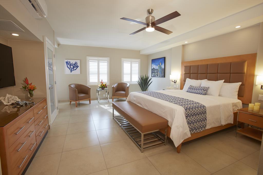 Divi Dutch Village Beach Resort Palm Beach Extérieur photo