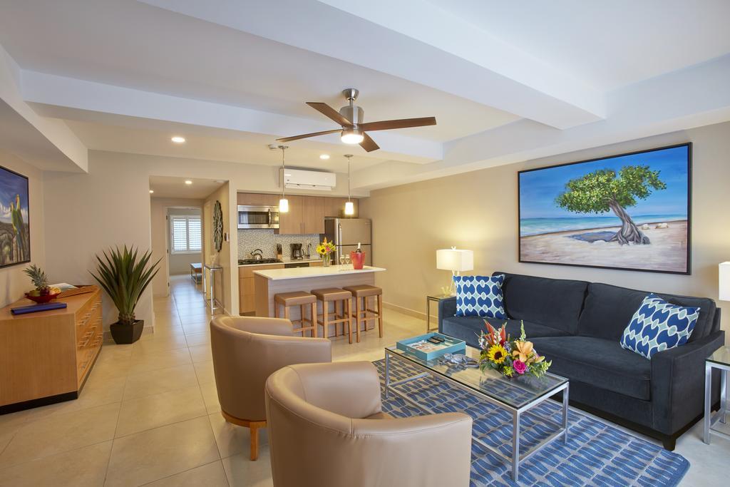 Divi Dutch Village Beach Resort Palm Beach Extérieur photo