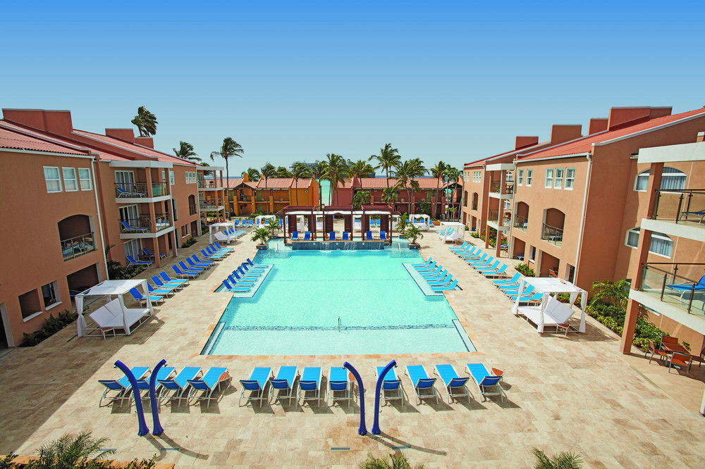 Divi Dutch Village Beach Resort Palm Beach Extérieur photo