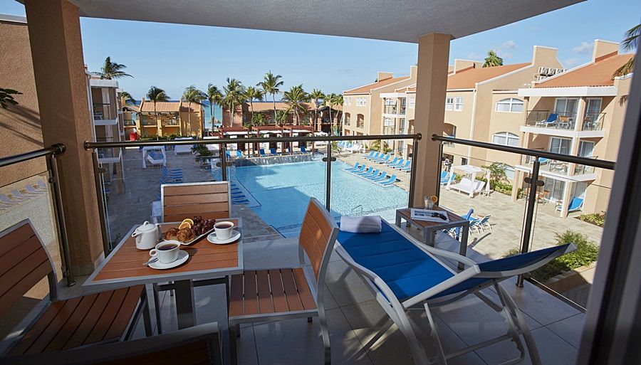 Divi Dutch Village Beach Resort Palm Beach Extérieur photo